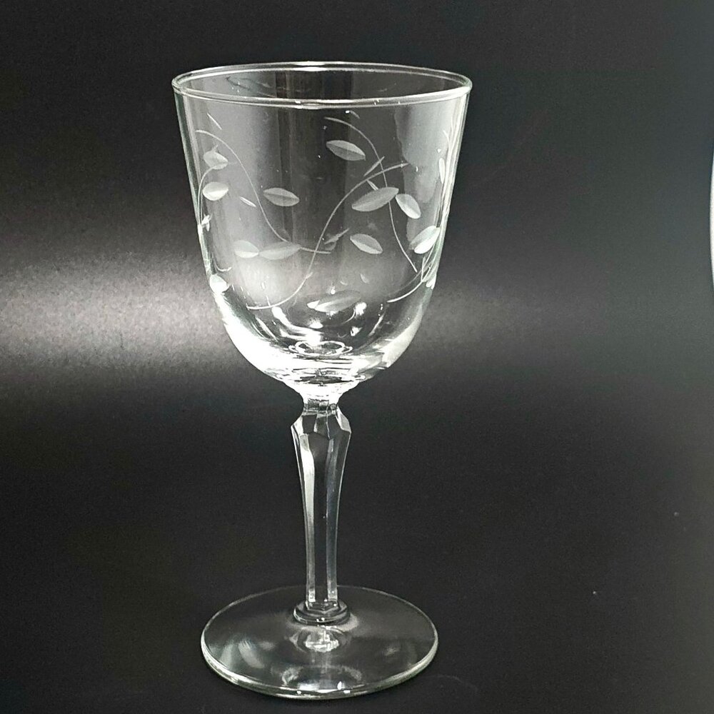 Libbey Windswept Water Wine Glasses 7" botanical leaves 8oz vtg midcentury cockt - Picture 7 of 8